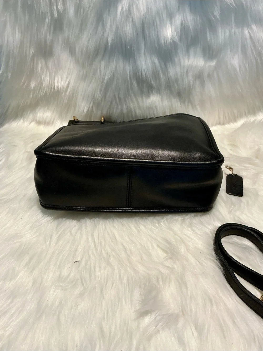 Vintage 90s COACH 9927 Willis Black Satchel Purse w/ Gold Hardware